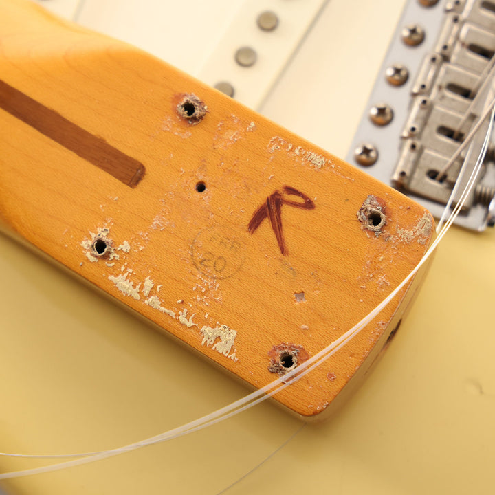 1982 Fender Fullerton American Vintage 1957 Stratocaster Vintage White