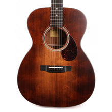 Eastman E1OM Acoustic Guitar Classic