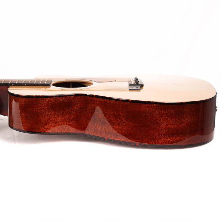 Eastman E1OMCE Deluxe Acoustic-Electric Natural