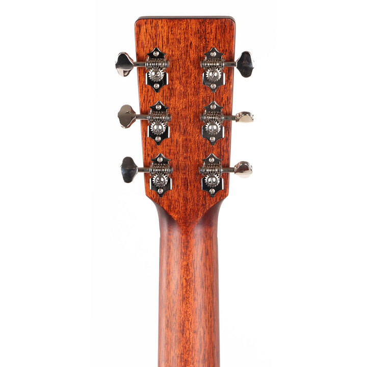 Eastman E1OMCE Deluxe Acoustic-Electric Natural