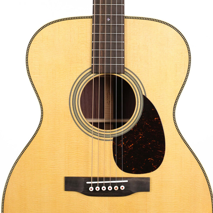 Martin Standard Series OM-28 Acoustic Guitar Natural