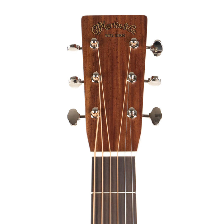 Martin Standard Series OM-28 Acoustic Guitar Natural