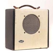1948 Supro 1x6 Combo Amplifier